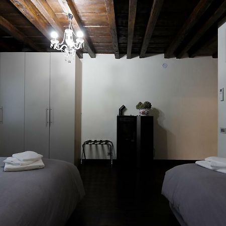 Ferienwohnung House 41, Nuovo In Borgo Storico Bergamo Exterior foto